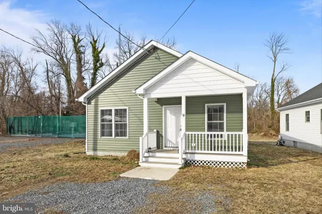 $295,000 | 9 West High Street, Seaford, DE 19973