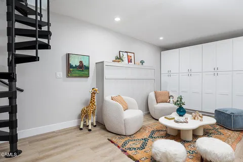 $1,495,000 | 2040 North Madison Avenue, Altadena, CA 91001