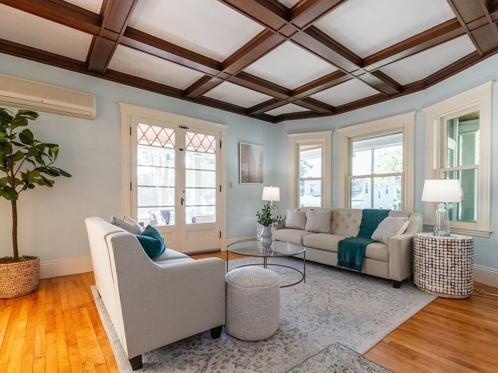 62 Norfolk Road Arlington, MA 02476 - Photo 4 of 36 Gallery Image 4