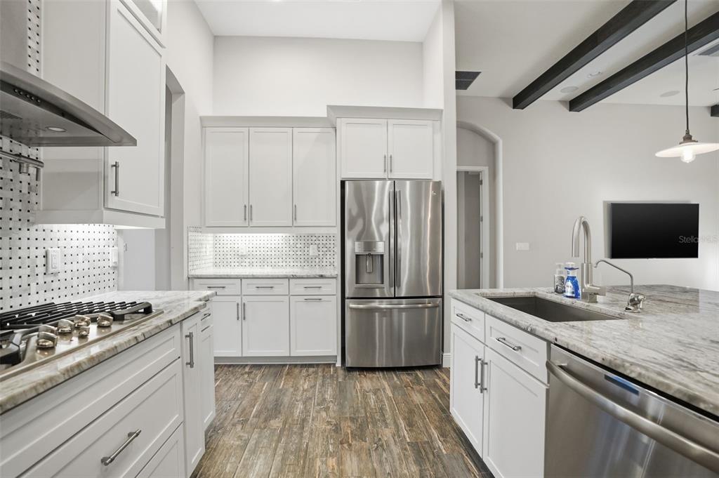 31999 Watoga Loop Wesley Chapel, FL 33543 - Photo 15 of 67