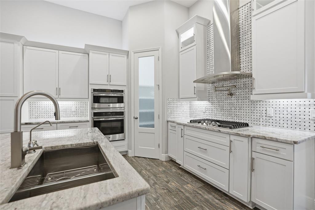 31999 Watoga Loop Wesley Chapel, FL 33543 - Photo 16 of 67