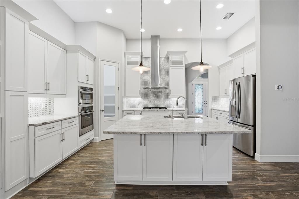 31999 Watoga Loop Wesley Chapel, FL 33543 - Photo 10 of 67