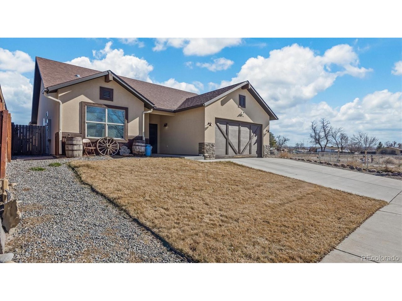 556 32 5/8 Road Clifton, CO 81520 - Photo 3 of 28