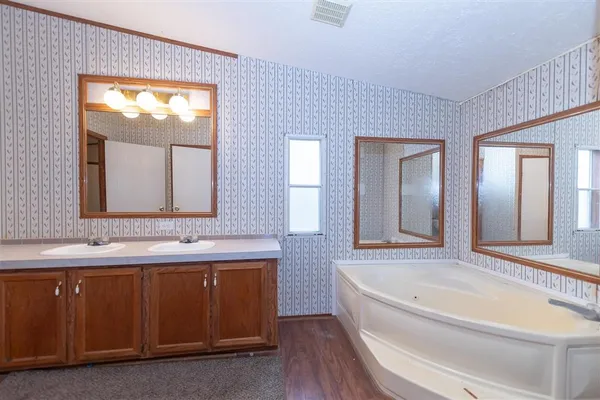 $95,000 | 681 Bay City Road, Oakdale, LA 71463