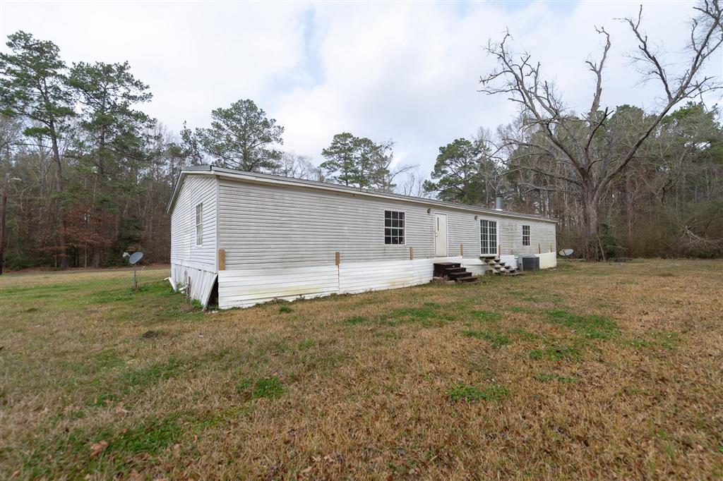 681 Bay City Road Oakdale, LA 71463 - Photo 9 of 48