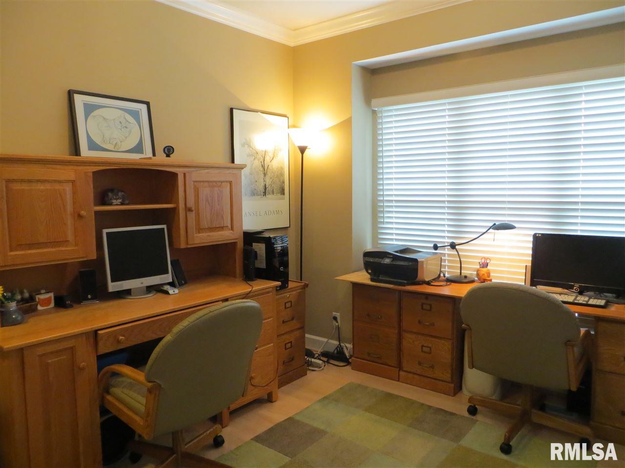 90 Diamond Point Morton, IL 61550 - Photo 20 of 36 Gallery Image 20