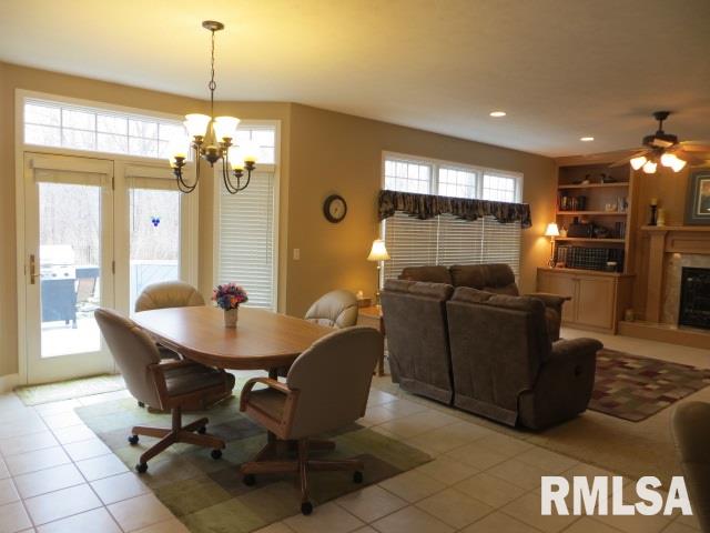 90 Diamond Point Morton, IL 61550 - Photo 8 of 36 Gallery Image 8