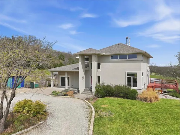 $650,000 | 1935 East 850 Road, Lecompton, KS 66050