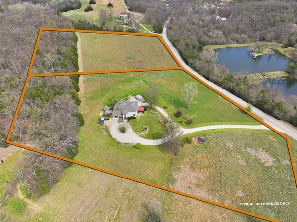 $650,000 | 1935 East 850 Road, Lecompton, KS 66050