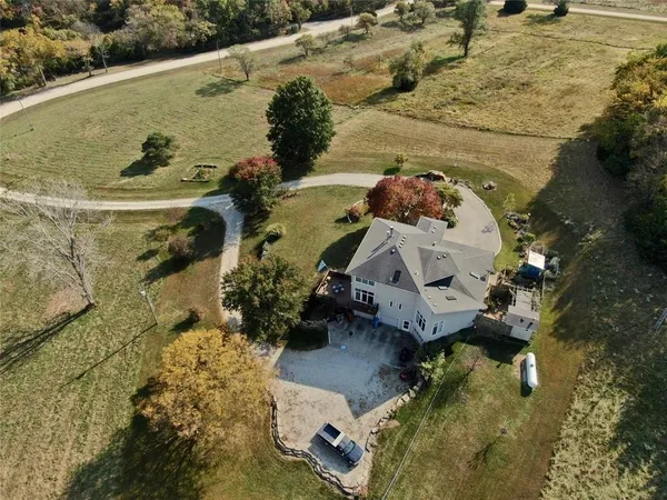 $650,000 | 1935 East 850 Road, Lecompton, KS 66050