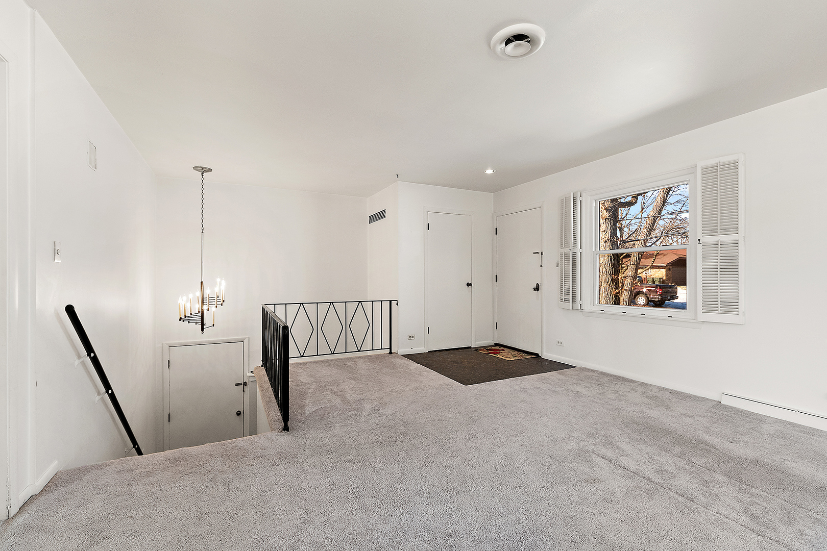 13 Riegel Oaks Lane Homewood, IL 60430 - Photo 13 of 26 a view of an empty room with a window