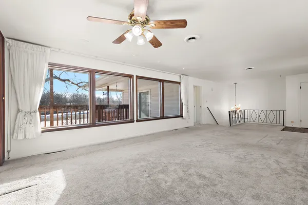 $399,000 | 13 Riegel Oaks Lane, Homewood, IL 60430
