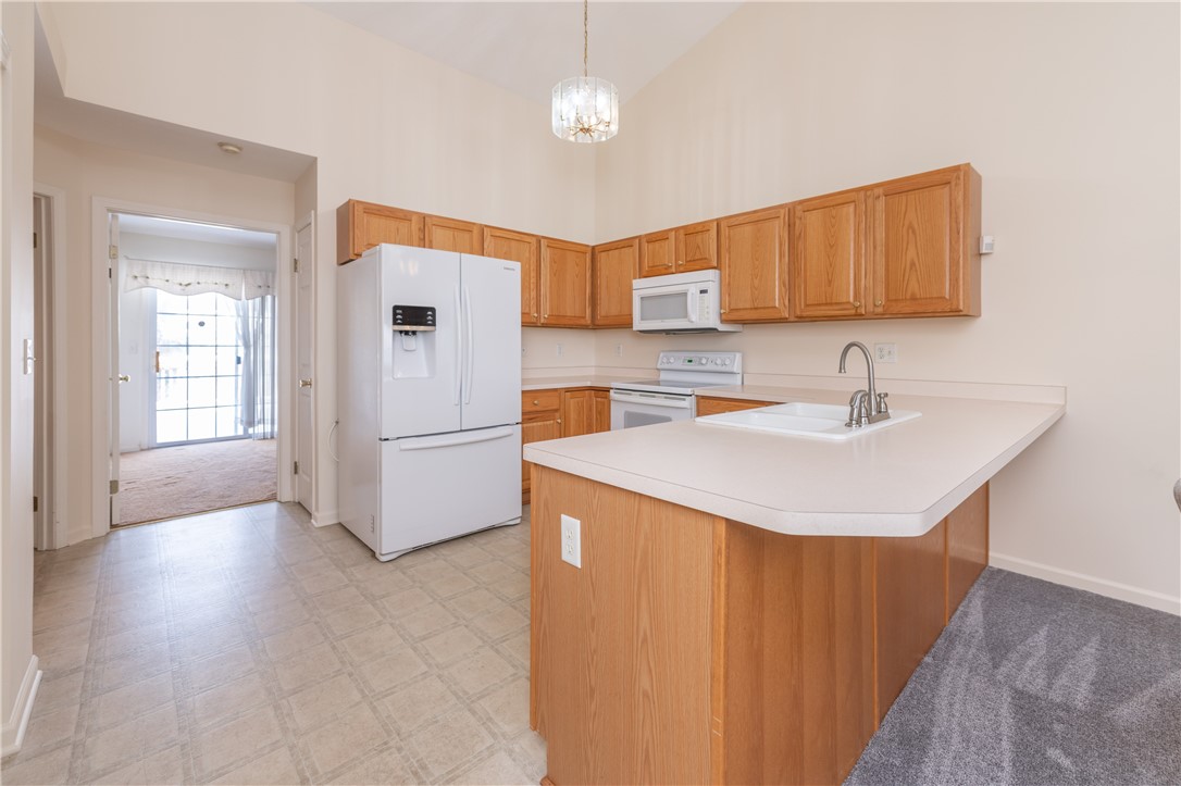 219 Rayfield Circle Webster, NY 14580 - Photo 11 of 39