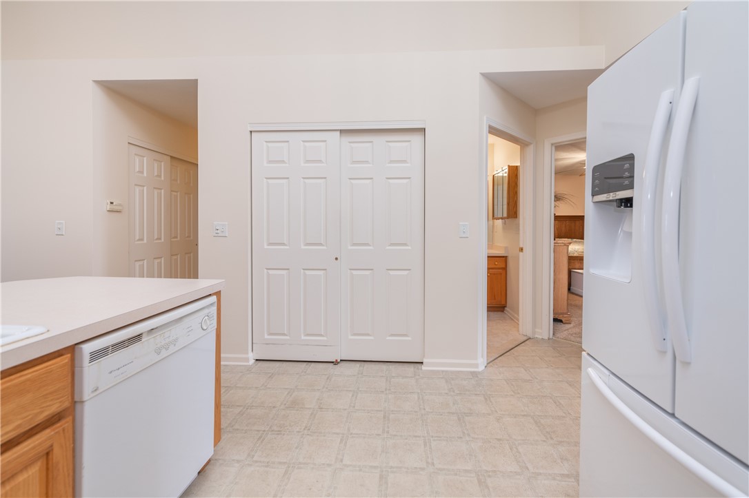 219 Rayfield Circle Webster, NY 14580 - Photo 19 of 39