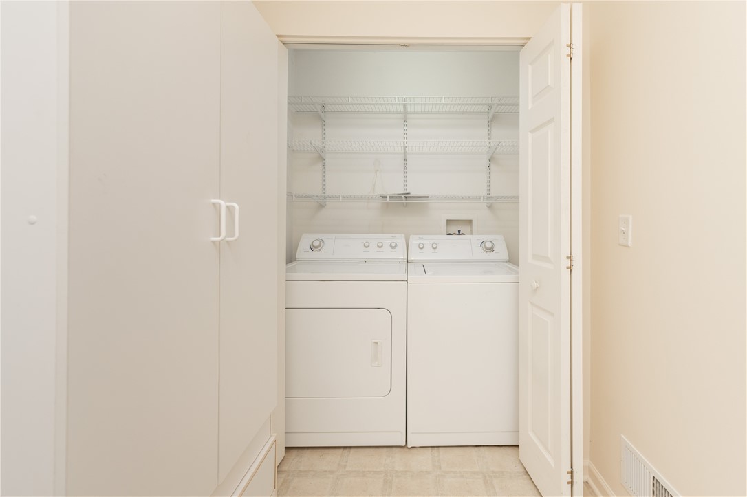 219 Rayfield Circle Webster, NY 14580 - Photo 28 of 39