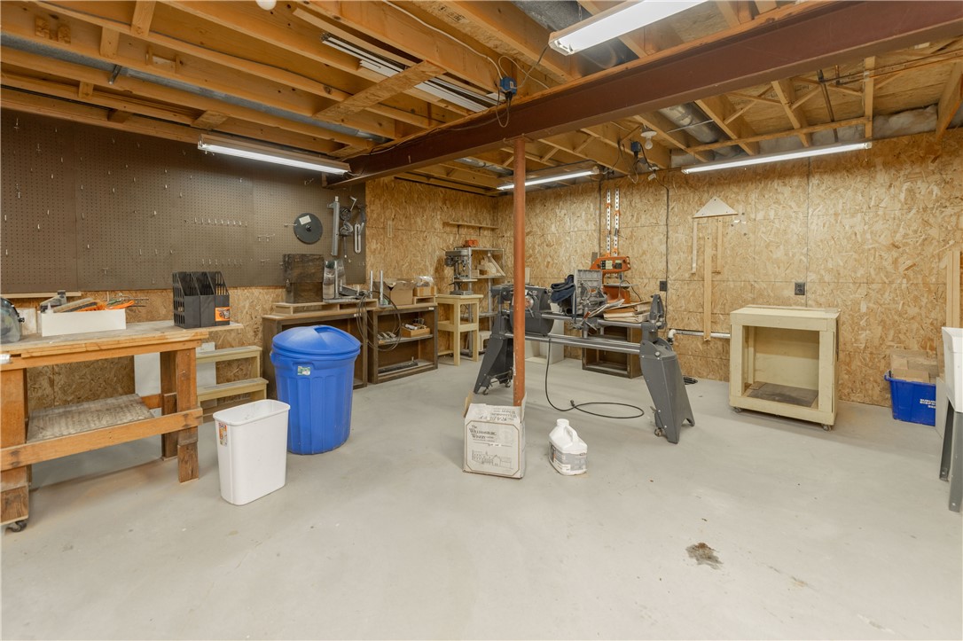 219 Rayfield Circle Webster, NY 14580 - Photo 32 of 39