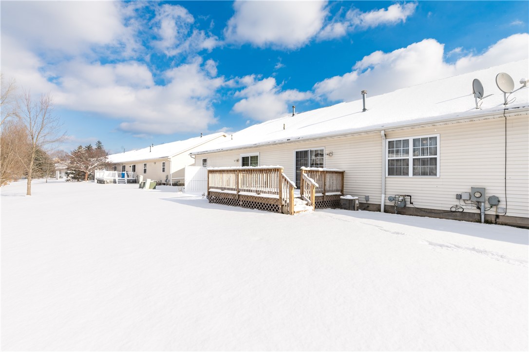 219 Rayfield Circle Webster, NY 14580 - Photo 35 of 39