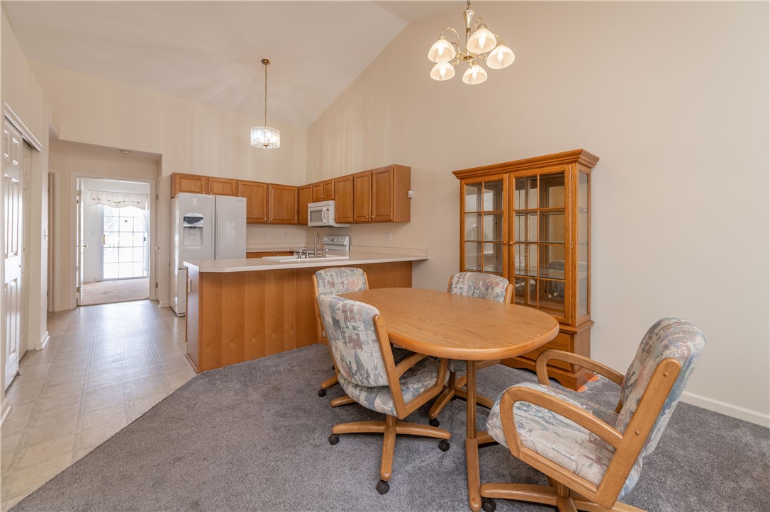 219 Rayfield Circle Webster, NY 14580 - Photo 10 of 39