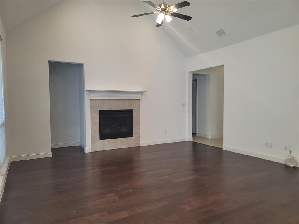 8553 Gerbera Daisy Road Frisco, TX 75035 - Photo 3 of 32