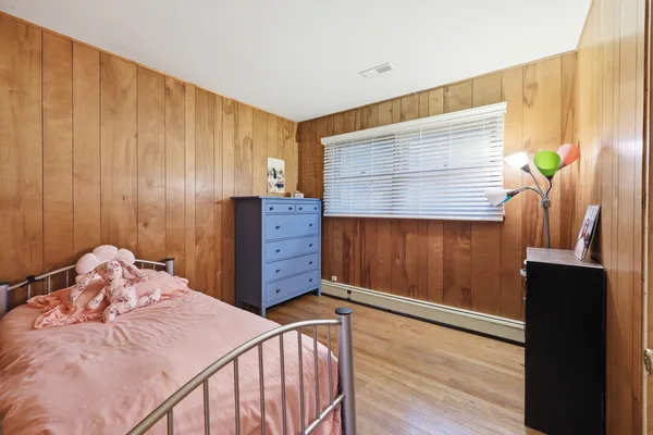 $300,000 | 27668 West Luana Lane, Ingleside, IL 60041