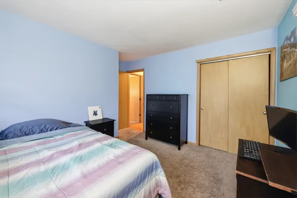 $300,000 | 27668 West Luana Lane, Ingleside, IL 60041