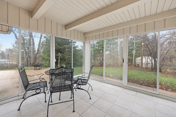 $300,000 | 27668 West Luana Lane, Ingleside, IL 60041