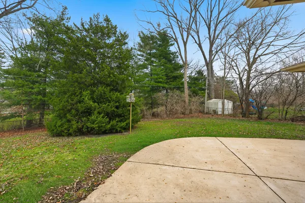 $300,000 | 27668 West Luana Lane, Ingleside, IL 60041