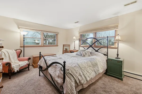 $300,000 | 27668 West Luana Lane, Ingleside, IL 60041
