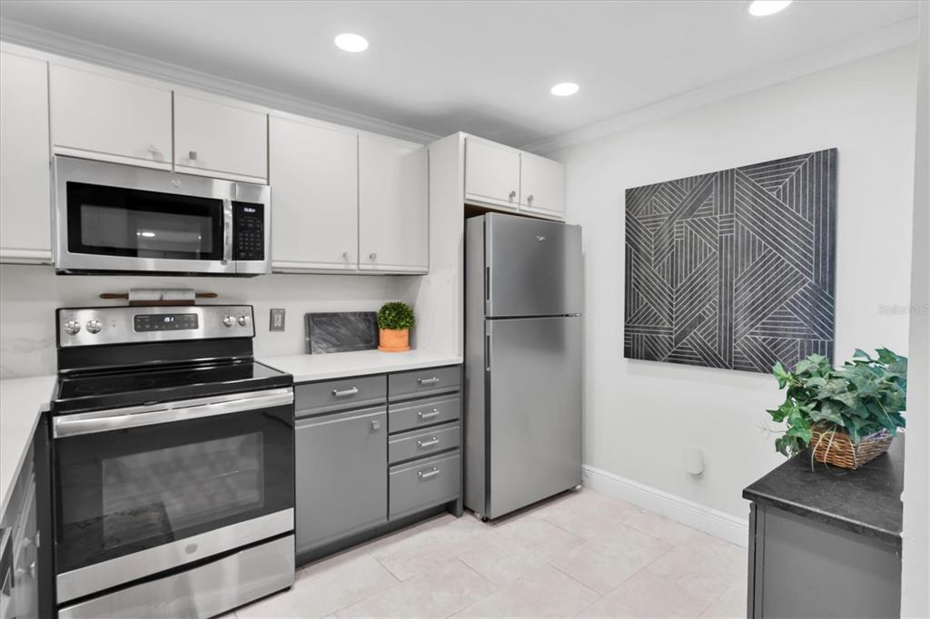 12300 Vonn Road, Unit 2101 Largo, FL 33774 - Photo 10 of 43