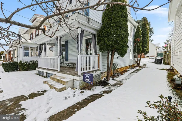 $550,000 | 348 East Derry Road, Hershey, PA 17033