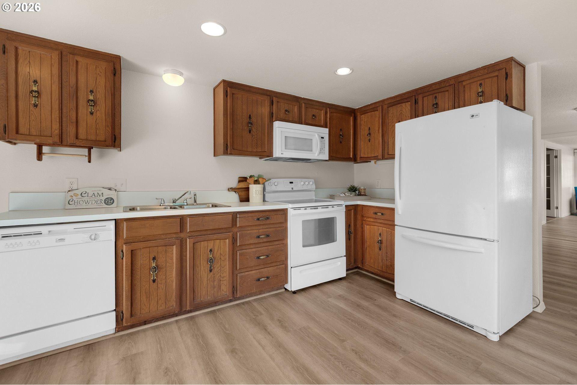 259 4th Avenue Seaside, OR 97138 - Photo 30 of 48 Gallery Image 30