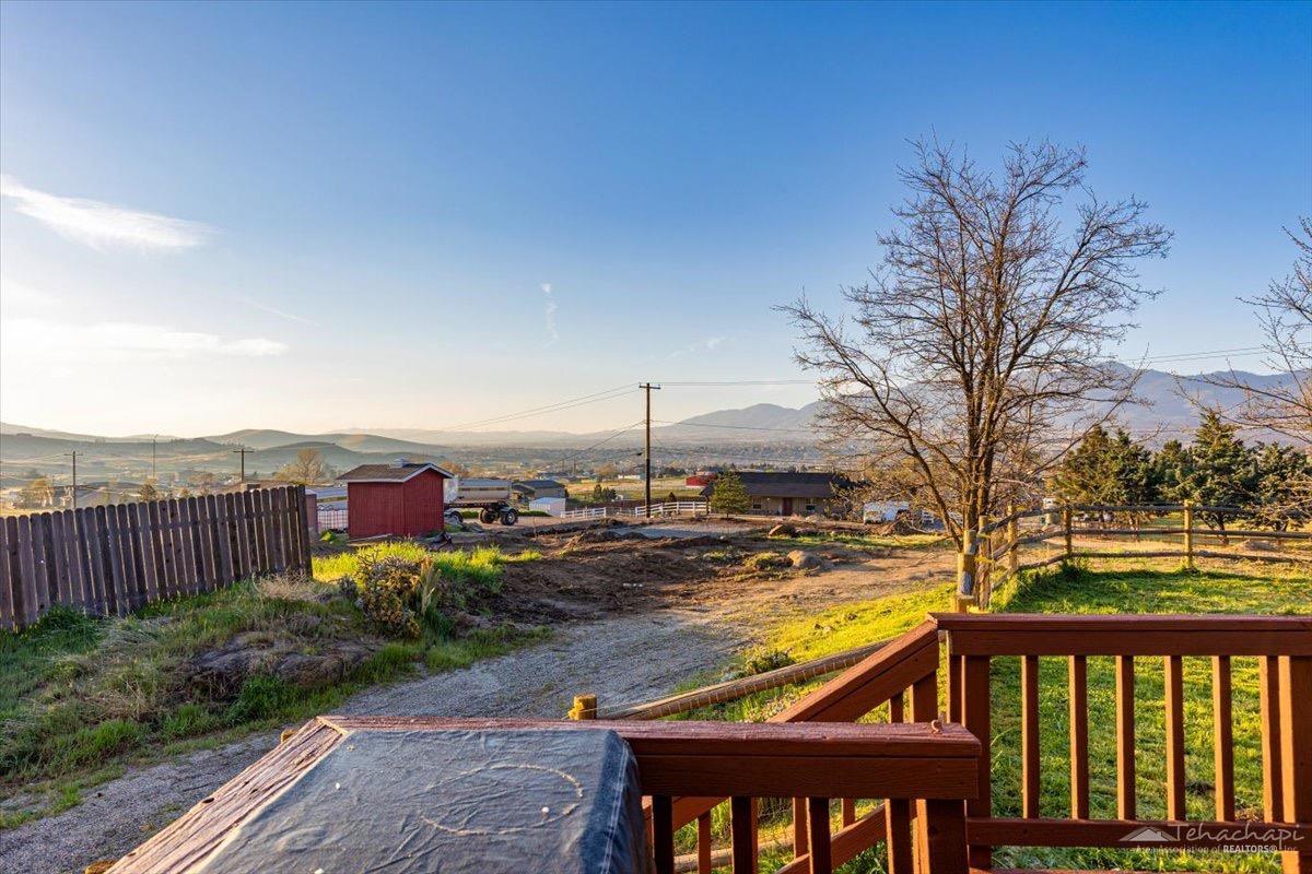 23932 Willow Canyon Road Tehachapi, CA 93561 - Photo 16 of 56 Gallery Image 16