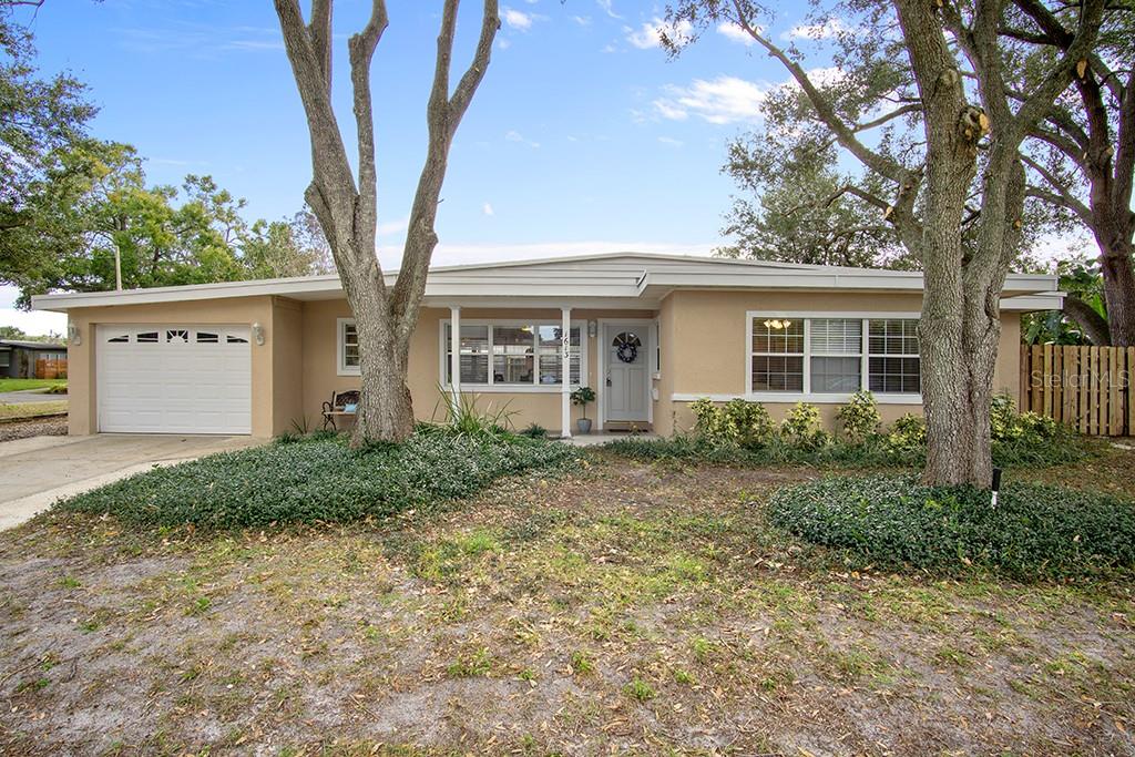 1613 Robin Road Orlando, FL 32803 - Photo 1 of 1