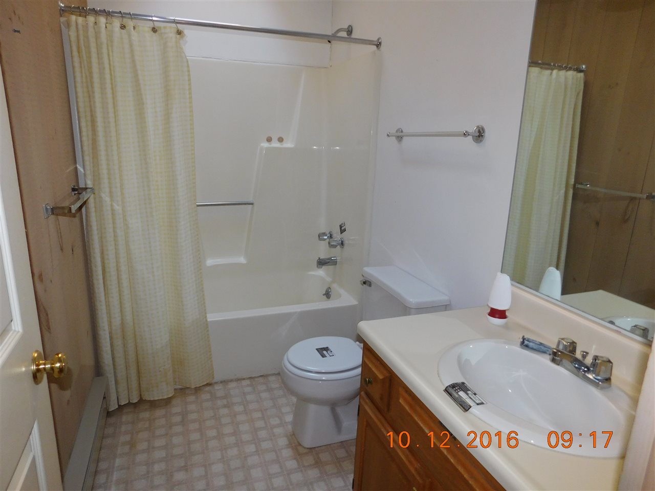 9 Spruce Grove Road, Unit 223 Wilmington, VT 05363 - Photo 8 of 17 Gallery Image 8