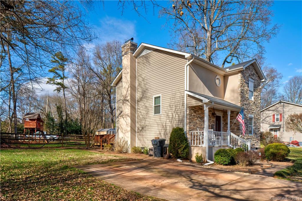 324 Gaither Road Belmont, NC 28012 - Photo 3 of 28 Gallery Image 3