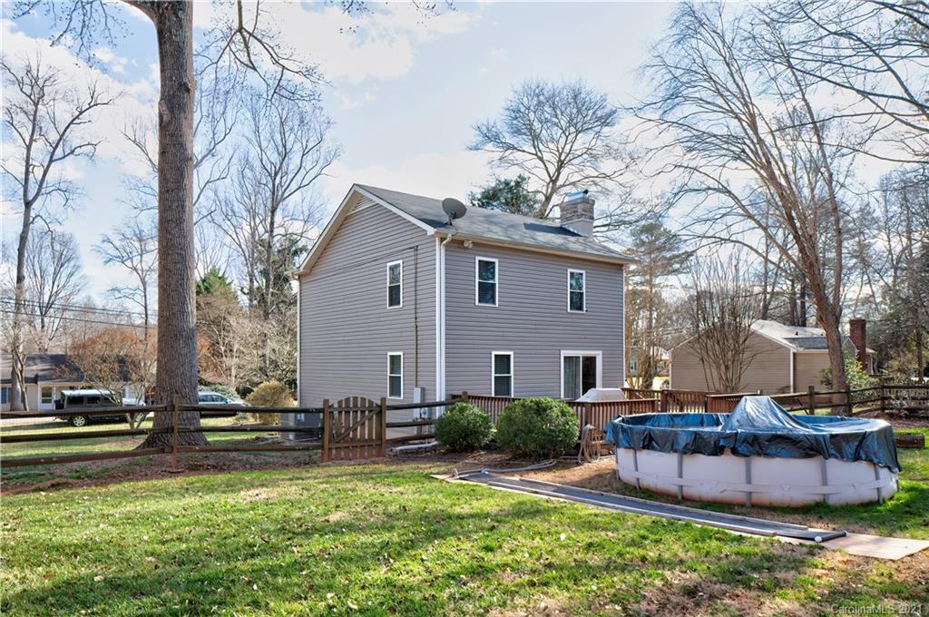 324 Gaither Road Belmont, NC 28012 - Photo 4 of 28 Gallery Image 4