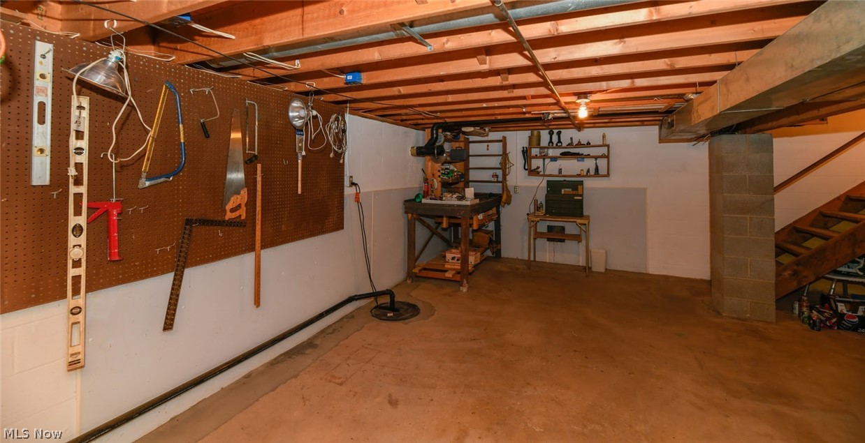 3515 Rustic Lane Uniontown, OH 44685 - Photo 30 of 35 Gallery Image 30