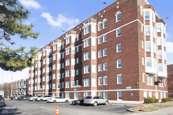 $115,000 | 230 East 9th Street, Unit 507, Indianapolis, IN 46204