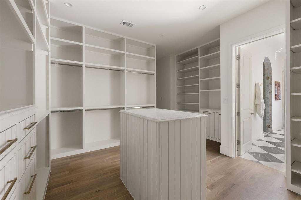 652 Harter Road Dallas, TX 75218 - Photo 22 of 39 Gallery Image 22