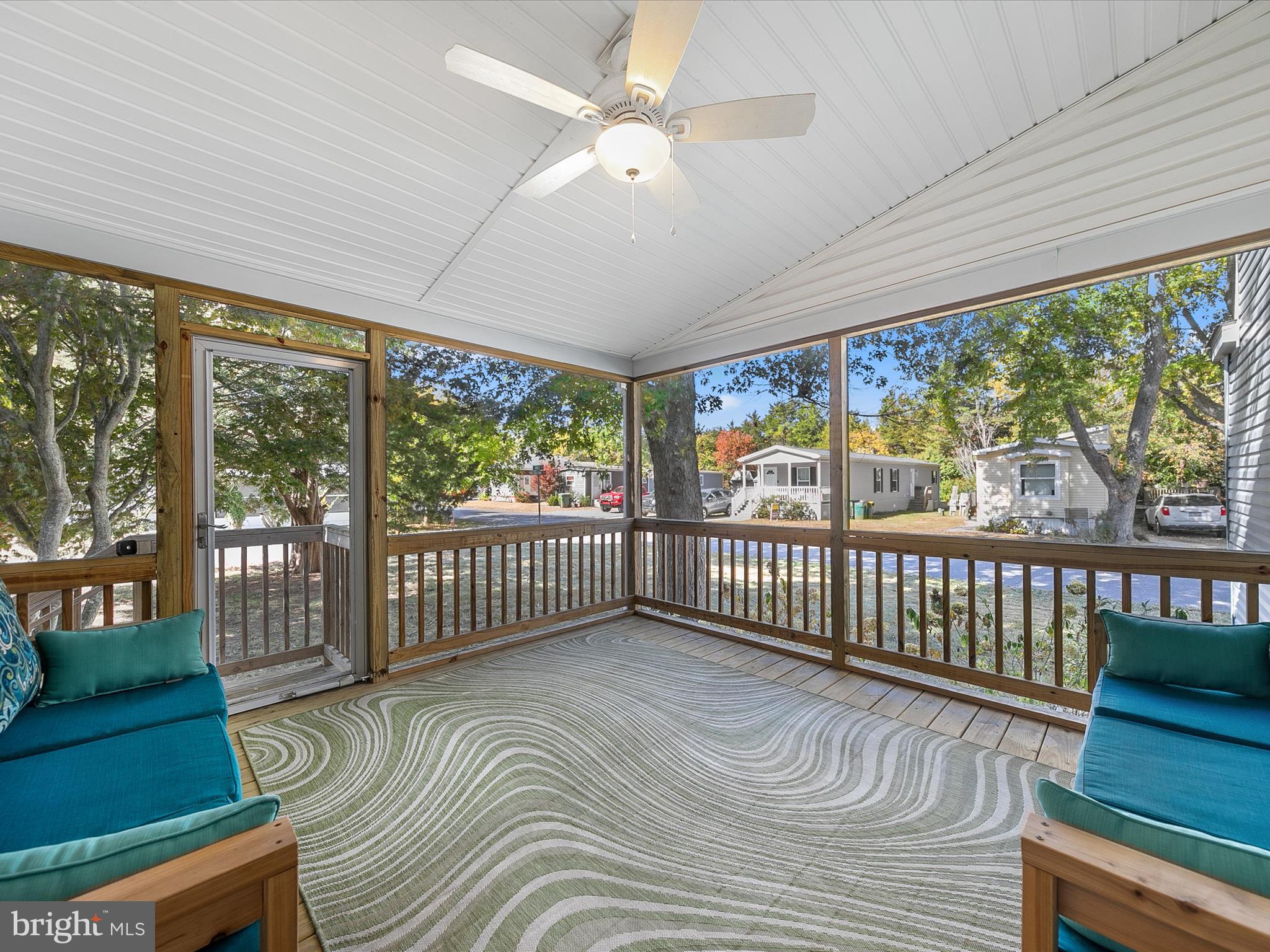 31728 Janice Road, Unit 54515 Lewes, DE 19958 - Photo 25 of 30 Screened Porch