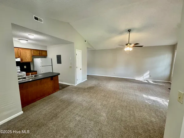 $1,350 | 3402 Evans Street, Unit A, Greenville, NC 27834