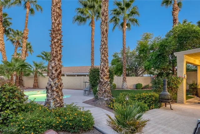 $875,000 | 314 Dazzling Terrace, Henderson, NV 89012
