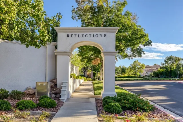$875,000 | 314 Dazzling Terrace, Henderson, NV 89012