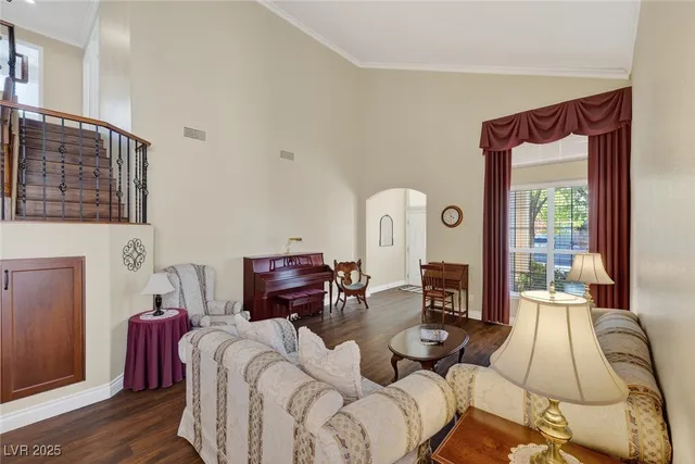 $875,000 | 314 Dazzling Terrace, Henderson, NV 89012