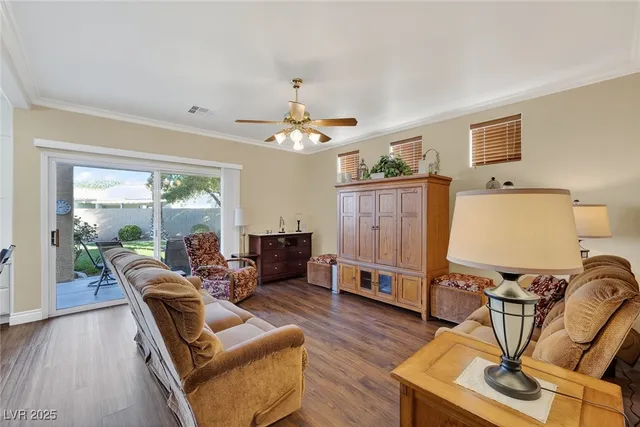 $875,000 | 314 Dazzling Terrace, Henderson, NV 89012