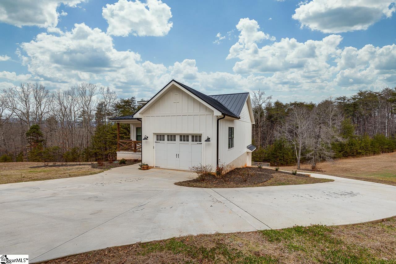 1801 Mt Tabor Church Road Easley, SC 29640 - Photo 6 of 35
