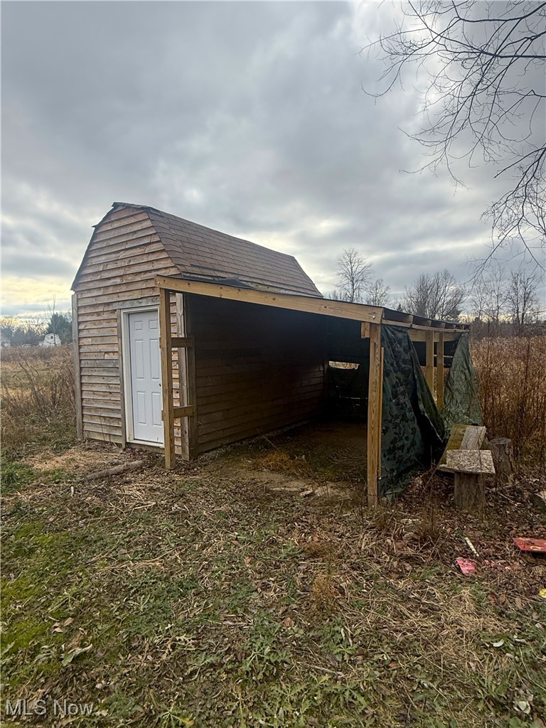 7041 Wolff Road Medina, OH 44256 - Photo 11 of 13 Gallery Image 11