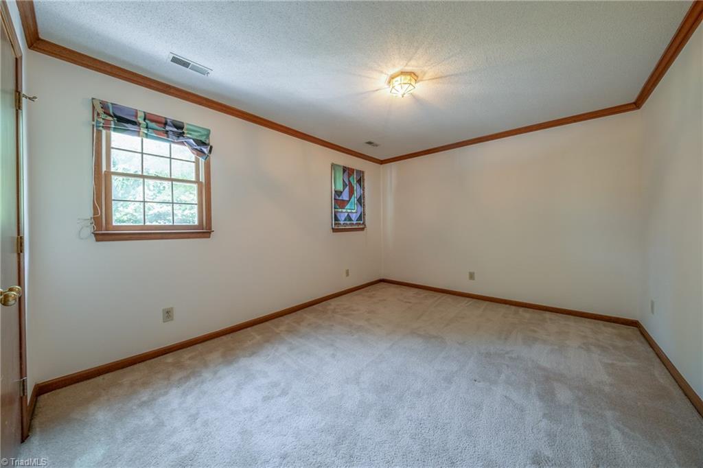 1048 Beecher Road Winston-Salem, NC 27104 - Photo 37 of 50 Gallery Image 37
