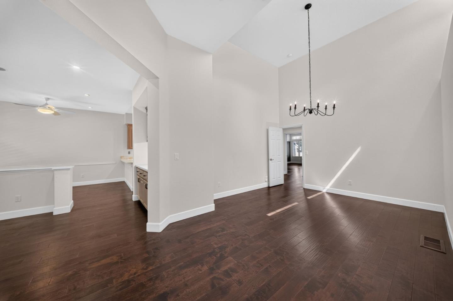 8718 McCarty Ranch Drive San Jose, CA 95135 - Photo 5 of 63