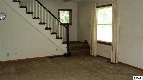 2658 Laberdee Road Adrian, MI 49221 - Photo 5 of 10 20097947-4.JPG
